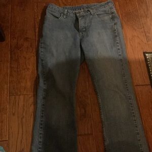 Blue jeans, 10 Petite boot cut